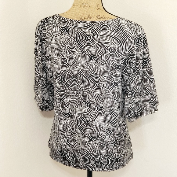 Black and white Abstract print short sleeve top med/lg - Picture 6 of 6